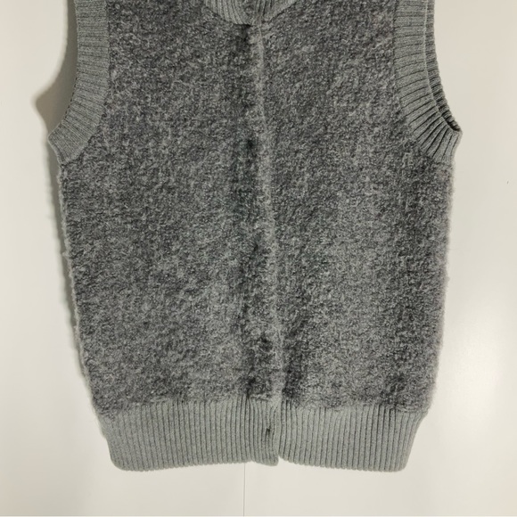 GAP Made w/Alpaca Wool Snap Front Vest Wide Collar Cozy Fuzzy Sleeveless Size M - Picture 6 of 16
